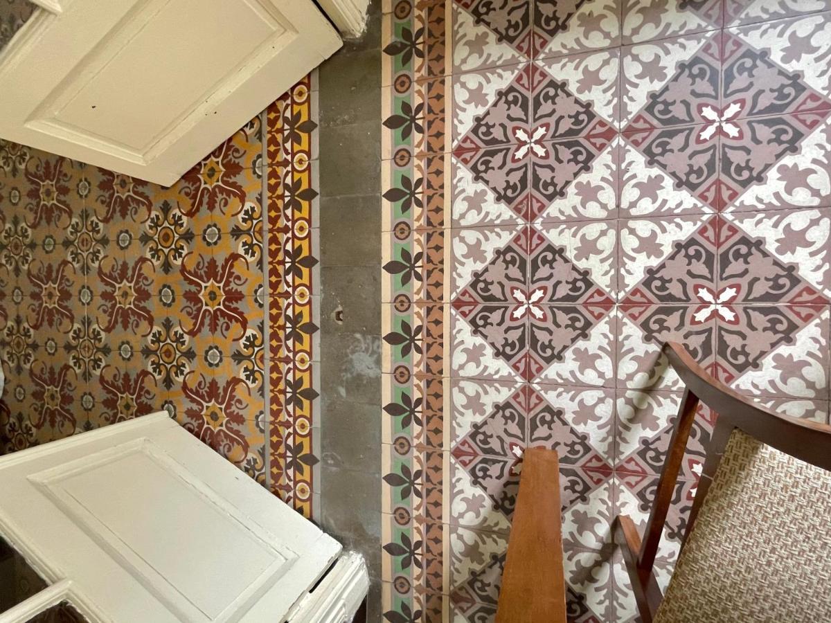 Appartement Dans Immeuble Haussmanien Algiers ภายนอก รูปภาพ