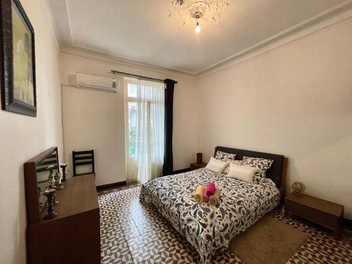 Appartement Dans Immeuble Haussmanien Algiers ภายนอก รูปภาพ