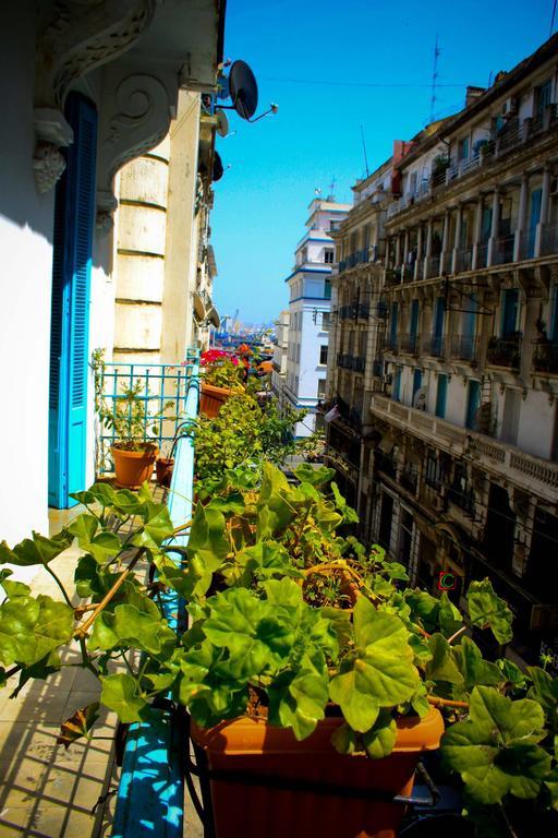 Appartement Dans Immeuble Haussmanien Algiers ภายนอก รูปภาพ